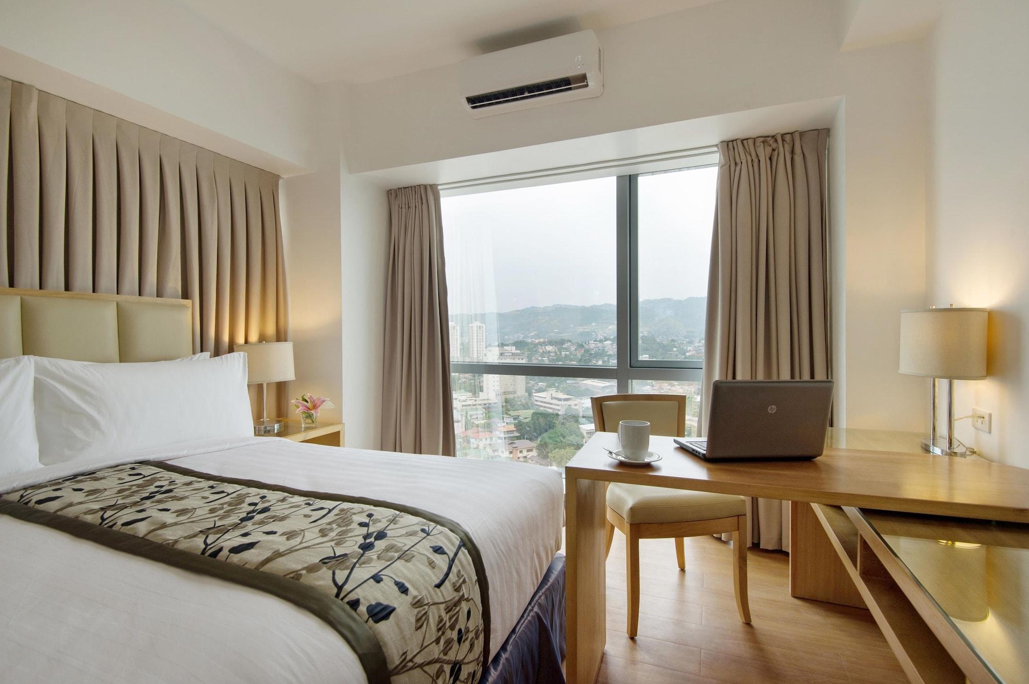 Quest Serviced Residences - Multiple Use Hotel Cebu Extérieur photo