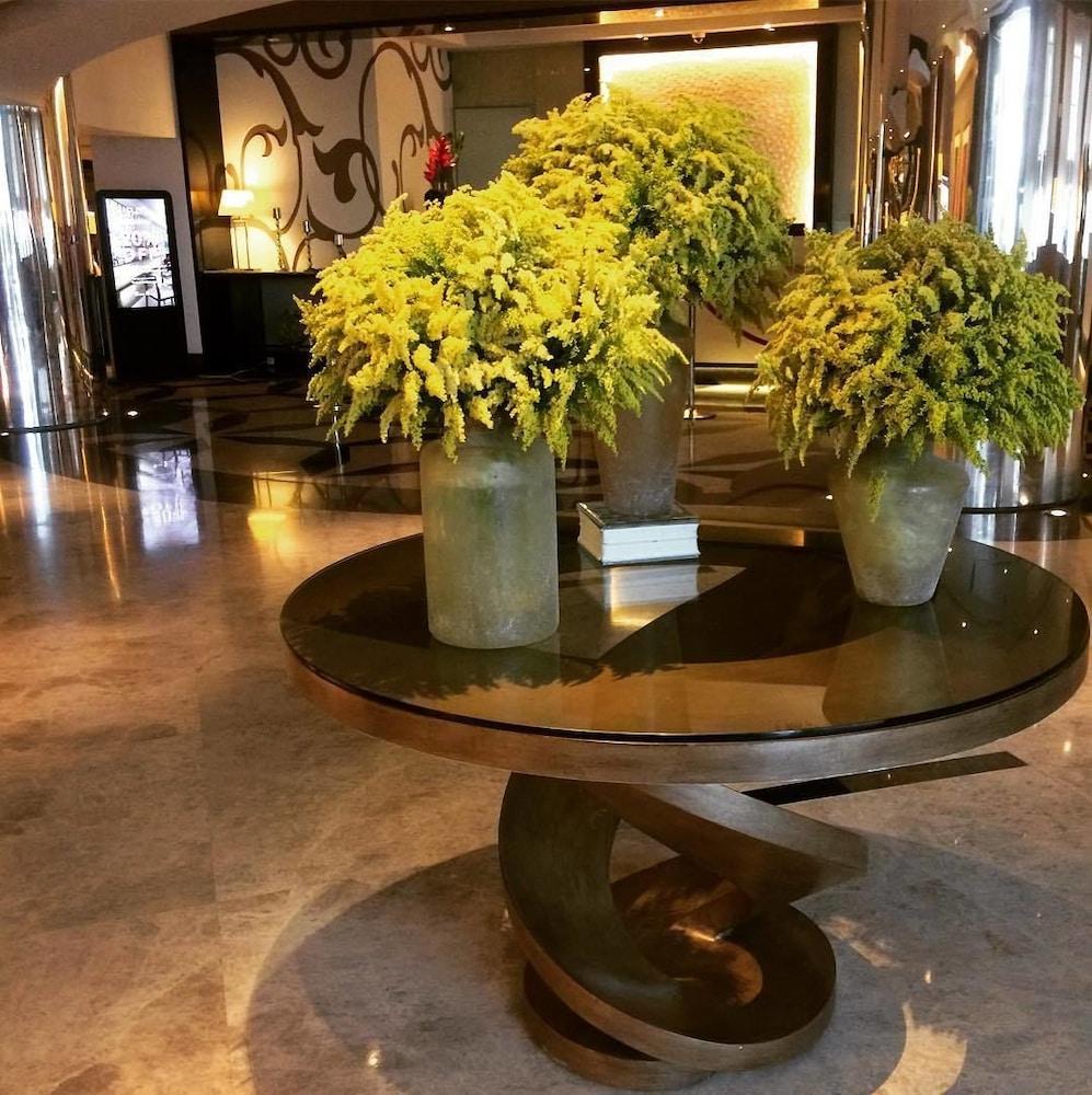 Quest Serviced Residences - Multiple Use Hotel Cebu Extérieur photo